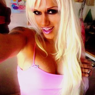 Model - MEssy JEssy  3