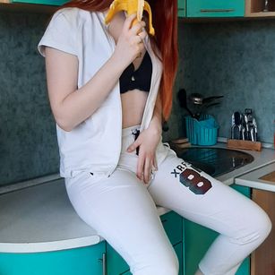 Model - Bad Wolf young