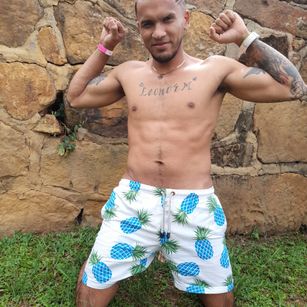 Model - musclecockm horny