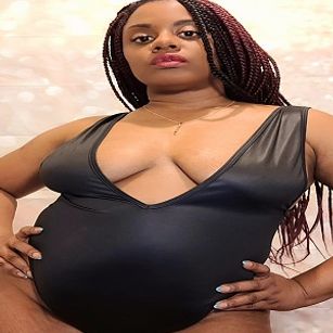 Model - Nina Jones XXX feminization