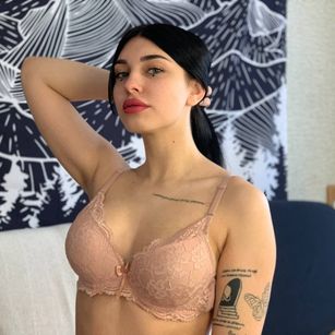 Model - Emilia_Johnson nice