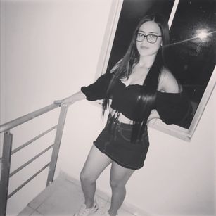 Model - Kile_Gomez mamada