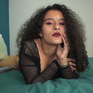 Model - Lilith_Colins cum