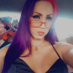 Model - Ariana Unicorn hentai