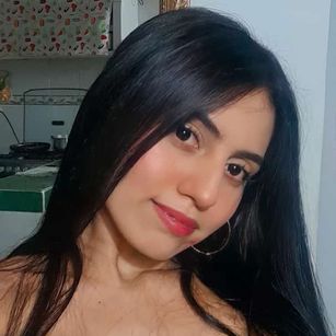 Model - Dalila_2020 new