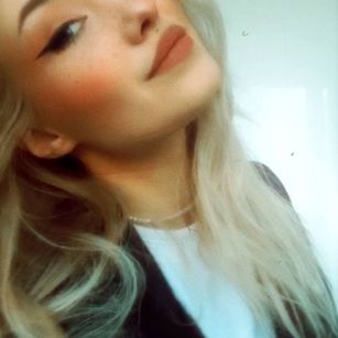 Model - Dirty_Janna curvy