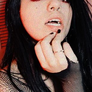 Model - Bella Montenegro dildo