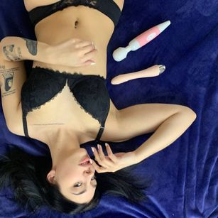 Model - Emilia_Johnson sexy