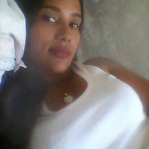 Model - pierina calida