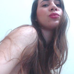 Model - Heidy Kung bigboobs