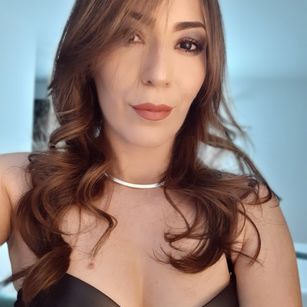 Model - LilyRogers smart