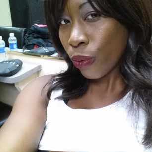 Model - MsSammiRoss Ebony