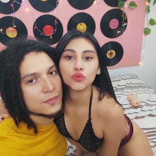 Model - AngelaTom creampie