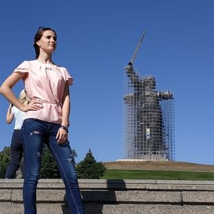 Model - MaroonMandy fetish