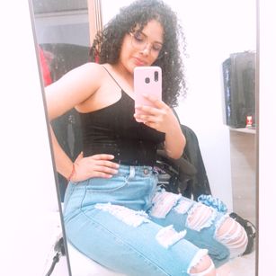 Model - kamillwebb bigboobs