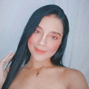 Model - Victoria bigass