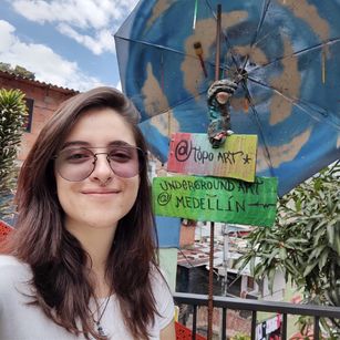 Model - HairyDani couple