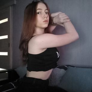 Model - MartyCat twerk