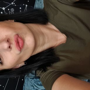 Model - Virtualfantasydream brunette