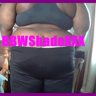Model - BBWShadeXXX assshaking
