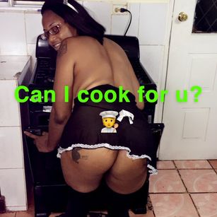 Model - TierraDimples fatass