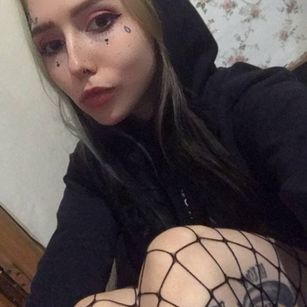 Model - ClitBait pussy