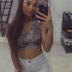 Model - SammyXXX natural