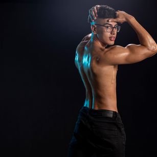 Model - MalconStone bisexual