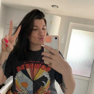 Model - FairySofia feet