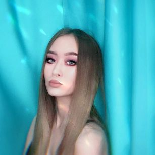 Model - _Emilly_Sweet_ cute