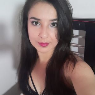 Model - ANDREITA latina