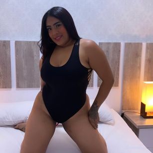 Model - Zoe_Fox adorable