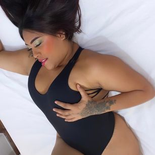 Model - Zoe_Fox joven