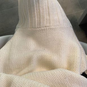 Model - AnnikaRose blond