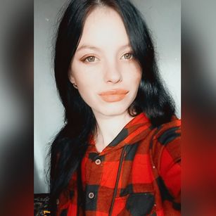 Model - KiraFlamy dance