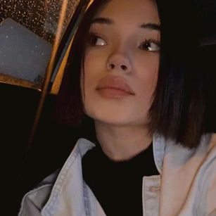 Model - melli_yor bigtits