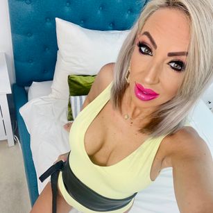 Model - Diana Smith cuckold