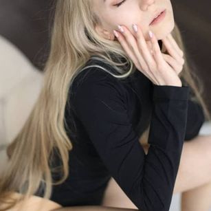 Model - Gloria_sun bigtits