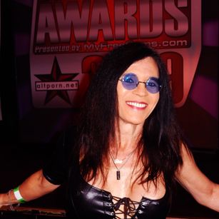 Model - Jacquie Blu Shemale