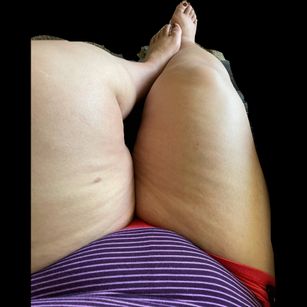 Model - H0ney Dripper chat