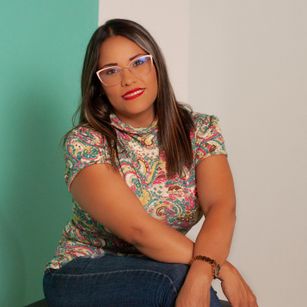 Model - CassieBlow feet