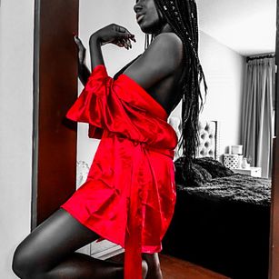 Model - Sofia Monet ass