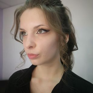 Model - Little Girl cei