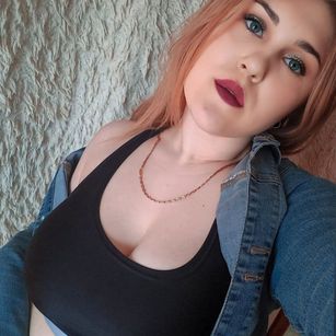 Model - BadGirl bigboobs