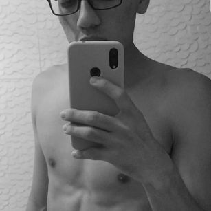 Model - Alejandro latino