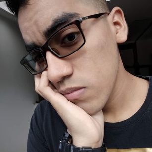 Model - Alejandro latino