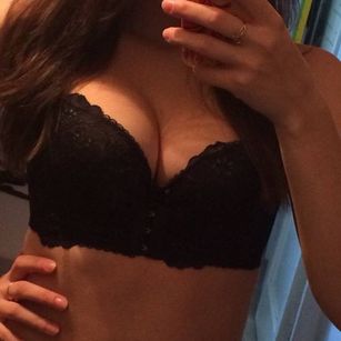 Model - Sexy beby anal