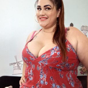 Model - sugarbbw feet