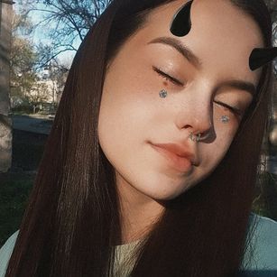 Model - Sweetcherry girl