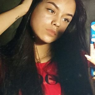 Model - Sweetcherry friend